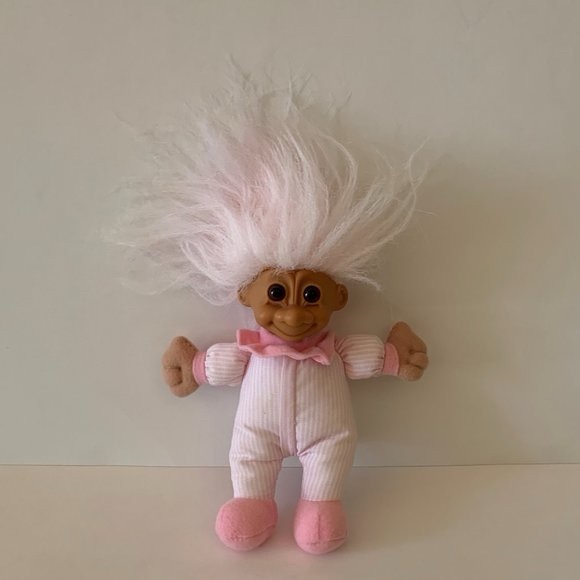 Vintage Russ Troll Doll - Baby w/ Pink Hair & Clothes - Plastic - Picture 2 of 11